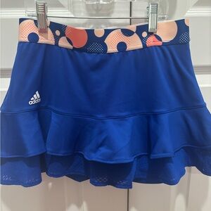 Adidas girls tennis skirt.  Size 11-12Y